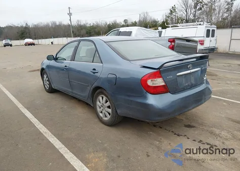 2004 Toyota Camry Xle V6 z USA, uszkodzony, nr VIN 4T1BF32K64U590013